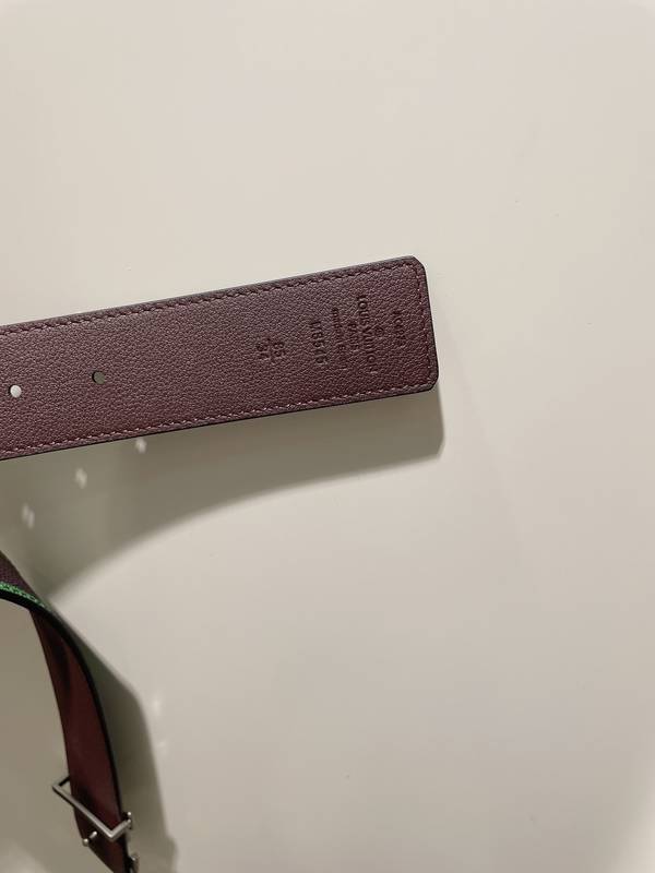 Louis Vuitton 40MM Belt LVB00338